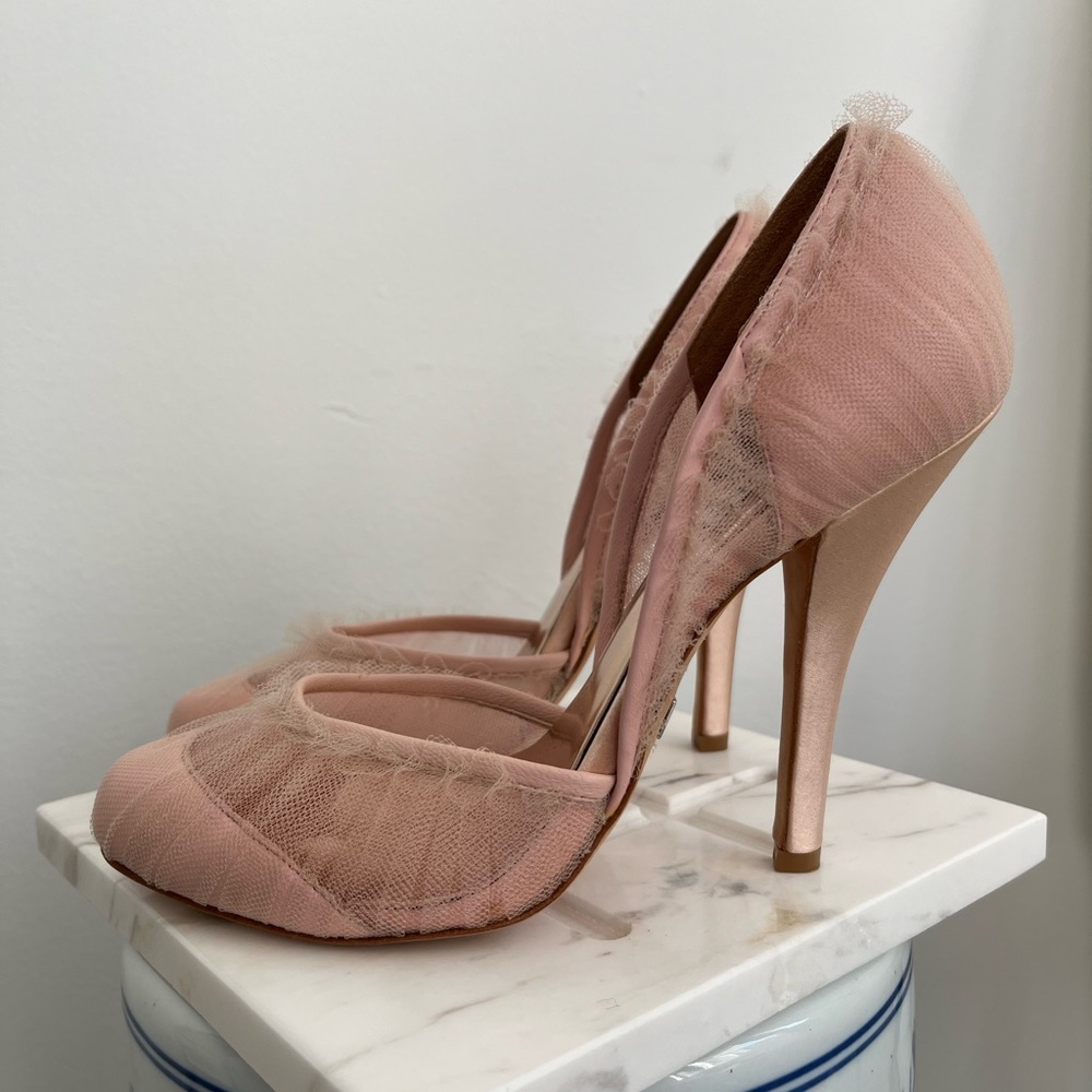 Badgley Mischka Ballet Pink Tulle 3in Heels 7 1/2M - Picture 3 of 9